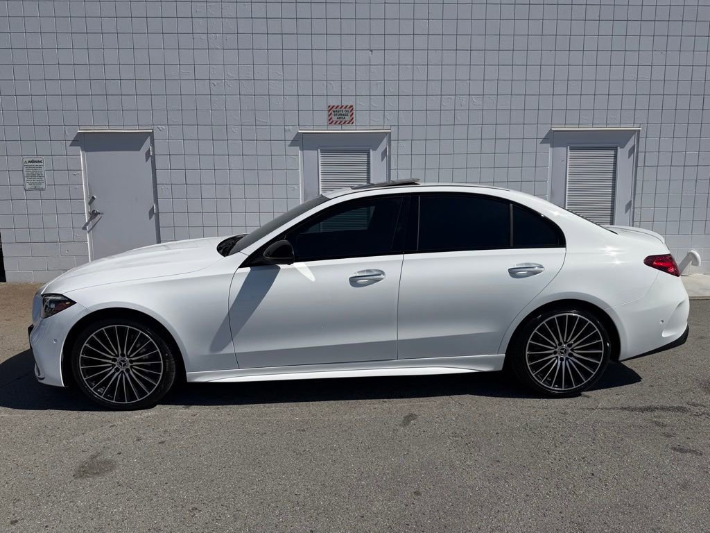 Used 2023 Mercedes-Benz C 300 Sedan image 3