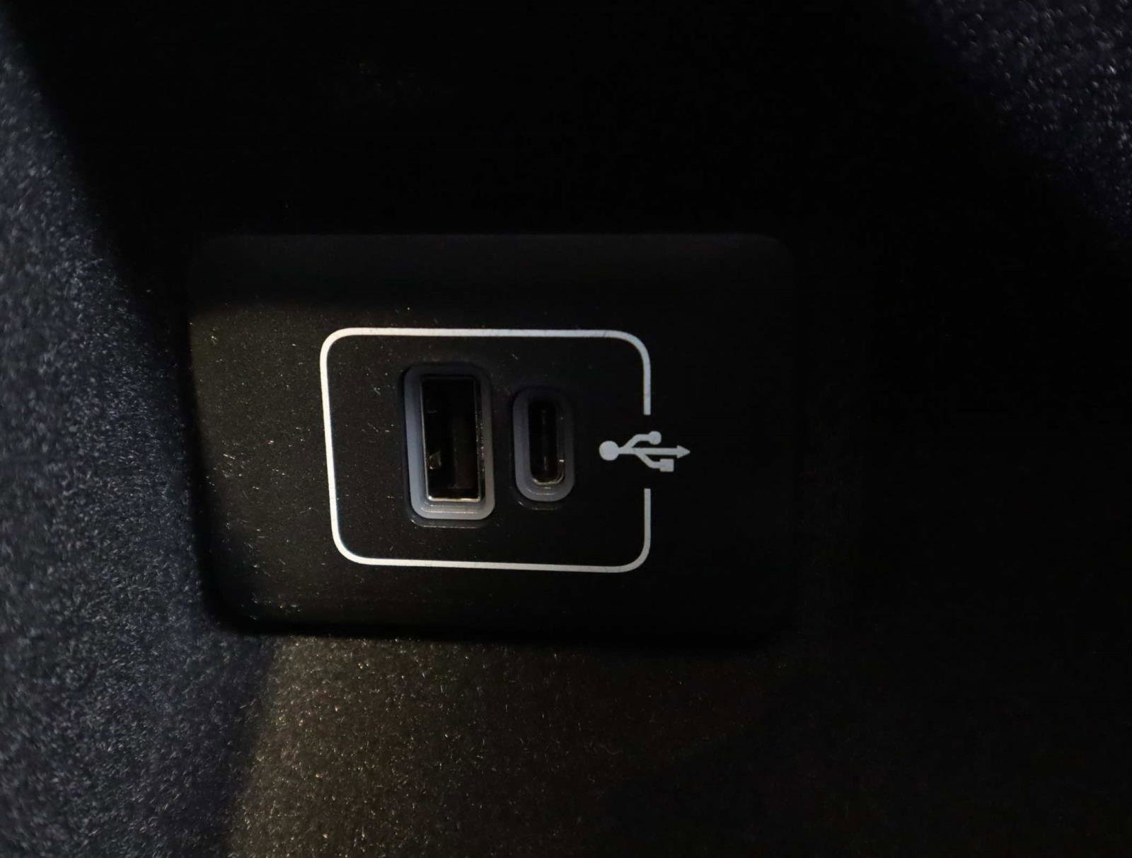 New 2025 Maserati Grecale Modena image 33