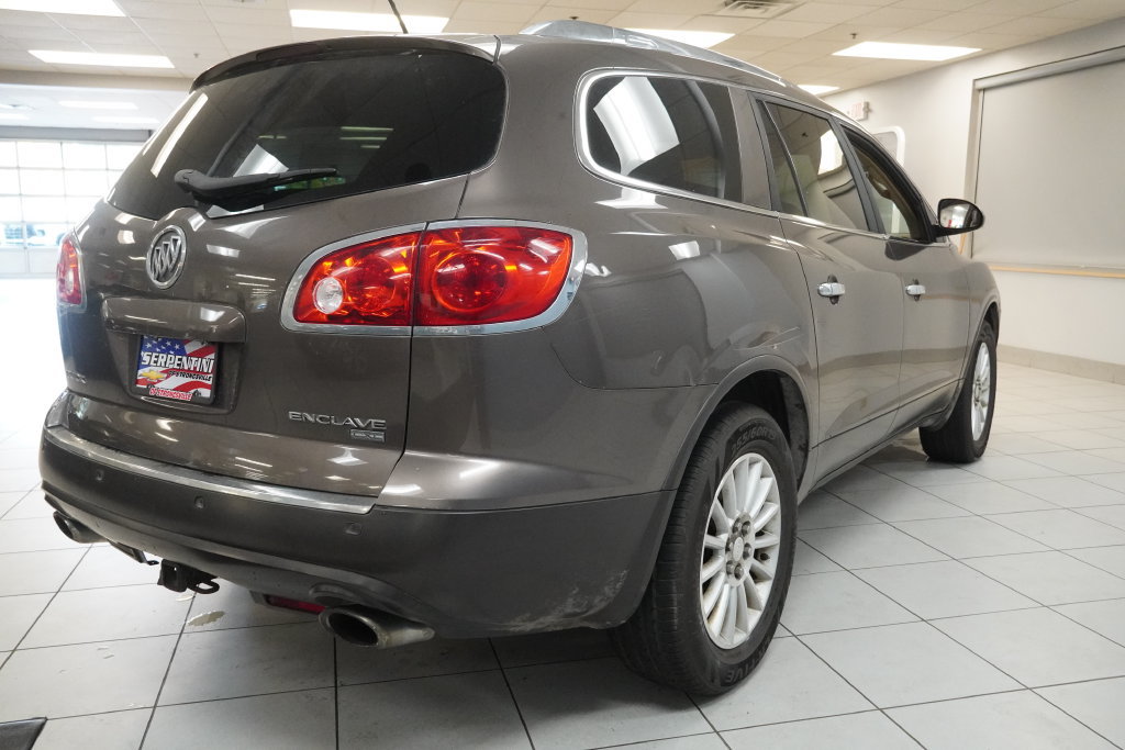 Used 2008 Buick Enclave CXL w/ Entertainment Package #3 FWD image 39