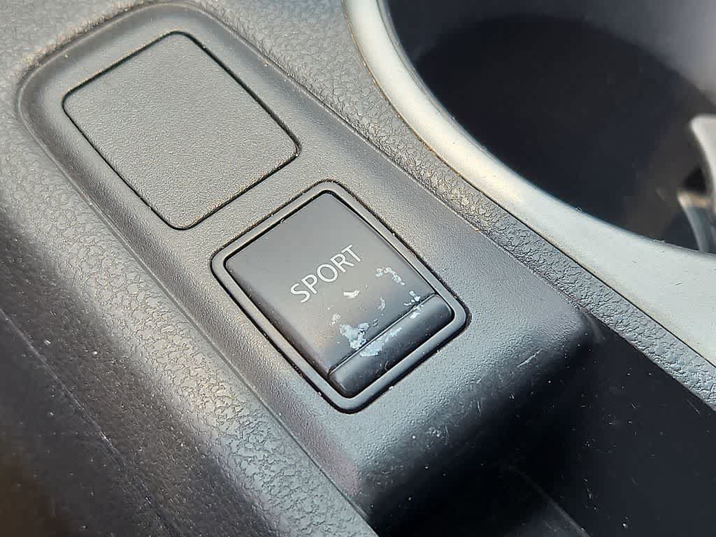 Used 2012 Nissan Rogue SV w/ Premium Pkg AWD/4WD image 25