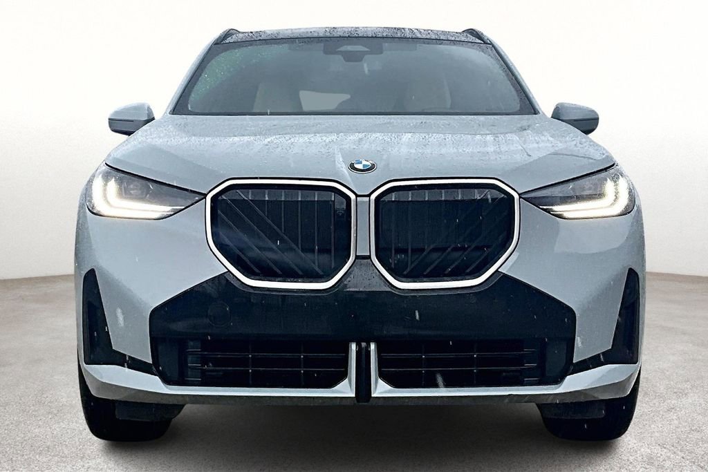 Used 2025 BMW X3 xDrive30i image 6