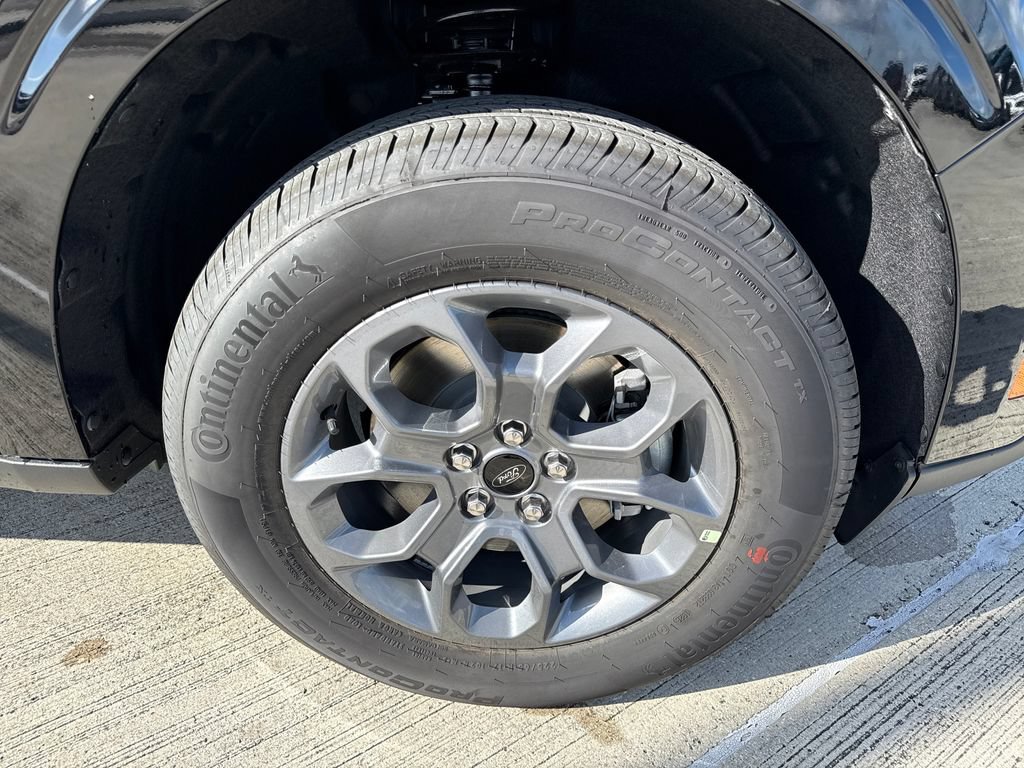 New 2026 Ford Maverick XLT FWD image 9
