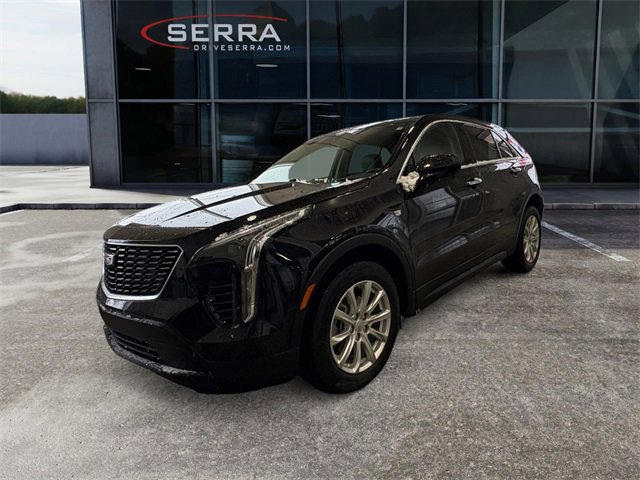 Certified 2023 Cadillac XT4 Luxury w/ Cold Weather Package image 1