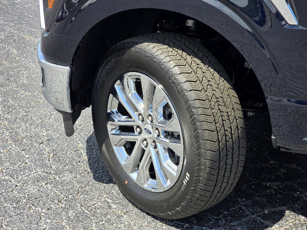 New 2025 Ford F150 Lariat w/ Equipment Group 501A Mid image 22