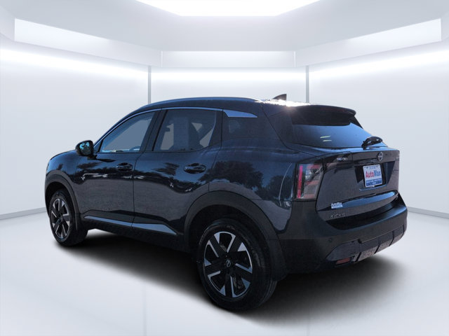 Used 2026 Nissan Kicks SR FWD image 5