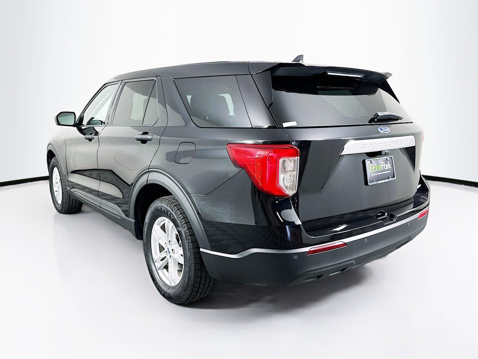 Used 2023 Ford Explorer 4WD image 5