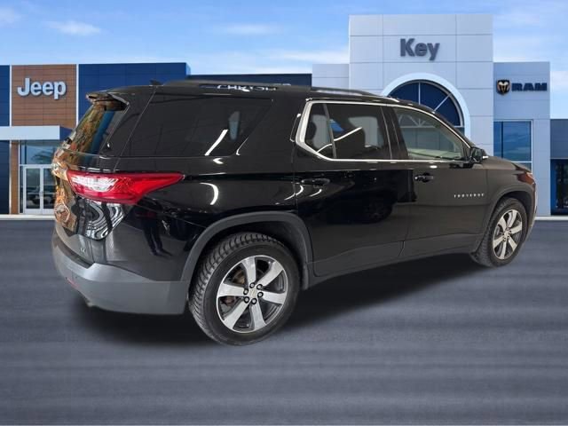 Used 2019 Chevrolet Traverse LT w/ LT Premium Package AWD/4WD image 8