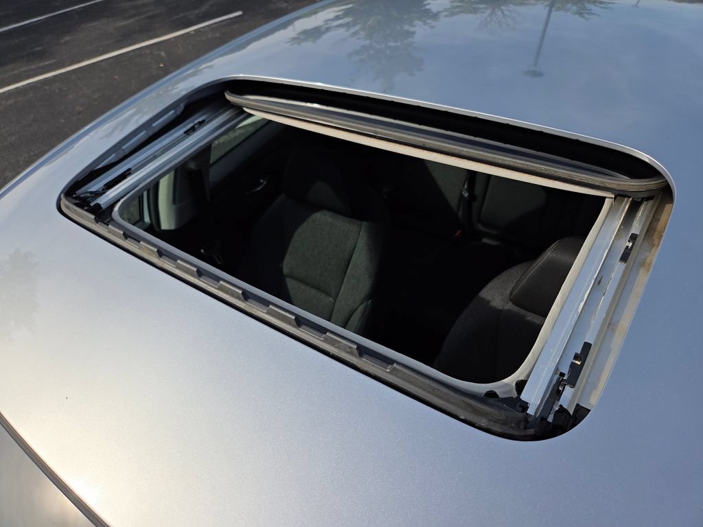Certified 2024 Honda Accord EX image 4