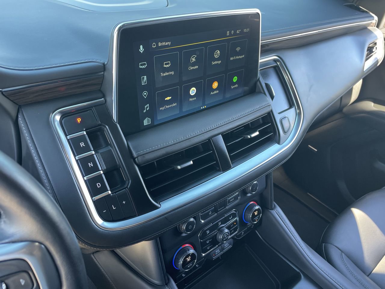 Used 2022 Chevrolet Tahoe Z71 w/ Z71 Off-Road Package image 25