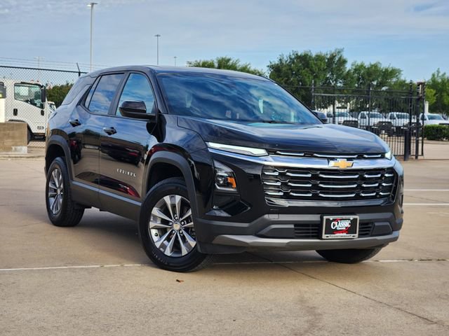 Used 2025 Chevrolet Equinox LT FWD image 2