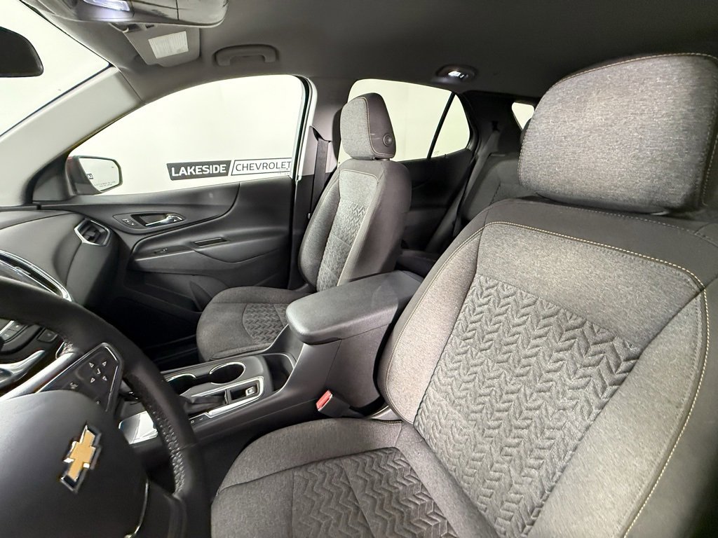 Used 2024 Chevrolet Equinox LT w/ LPO, Floor Liner Package image 30