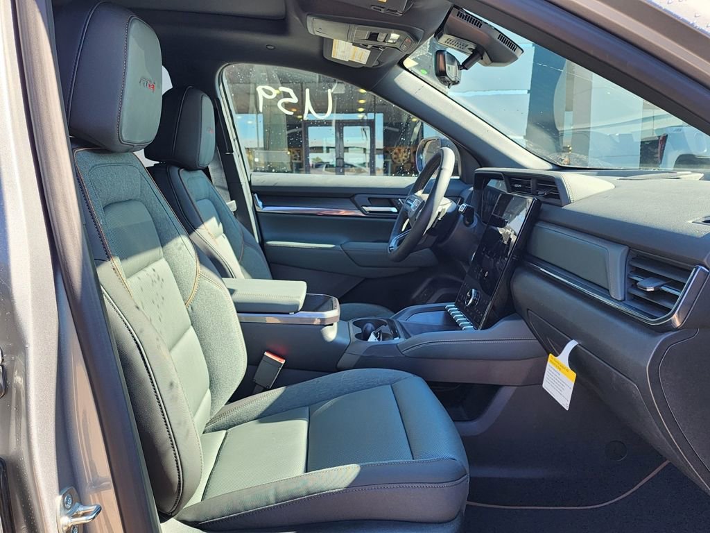 New 2026 GMC Terrain AT4 w/ Convenience Package III image 39