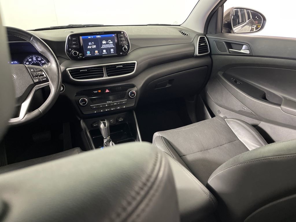 Used 2020 Hyundai Tucson Limited FWD image 17