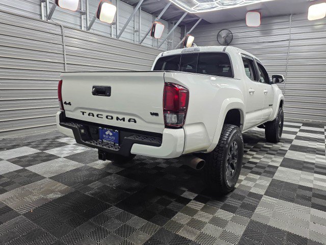 Used 2023 Toyota Tacoma SR5 AWD/4WD image 6
