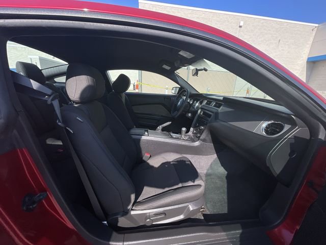 Used 2012 Ford Mustang Coupe w/ Security Pkg RWD image 23