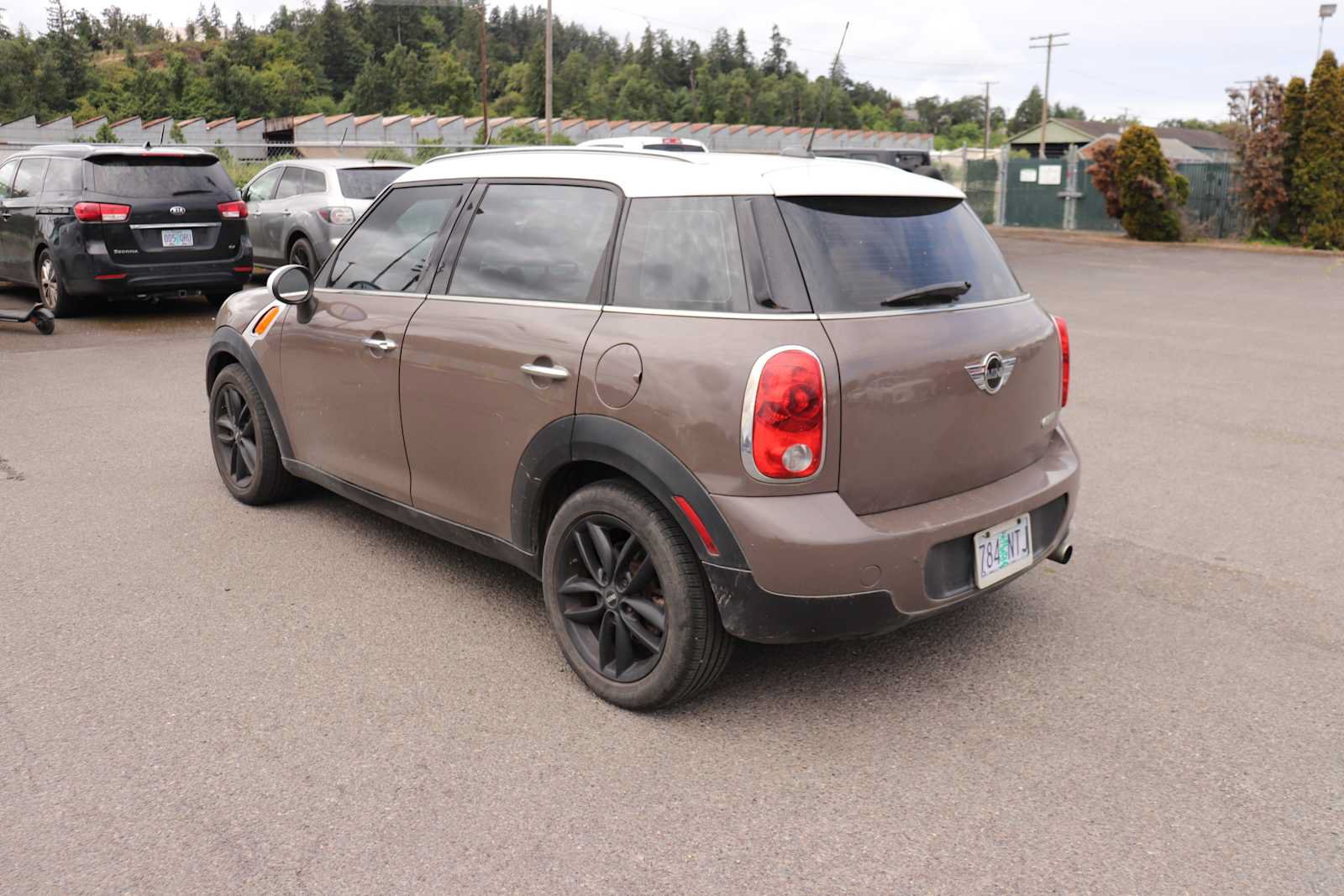 Used 2012 MINI Cooper Countryman FWD image 7