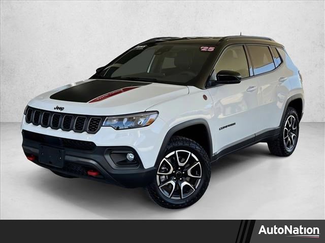 Used 2025 Jeep Compass Trailhawk