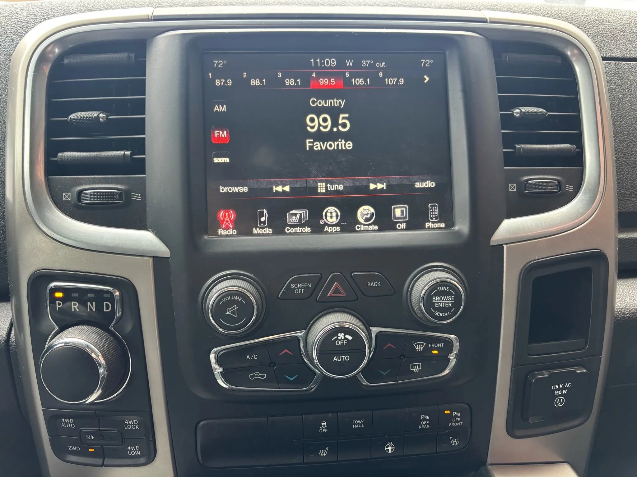 Used 2017 RAM 1500 Big Horn image 24