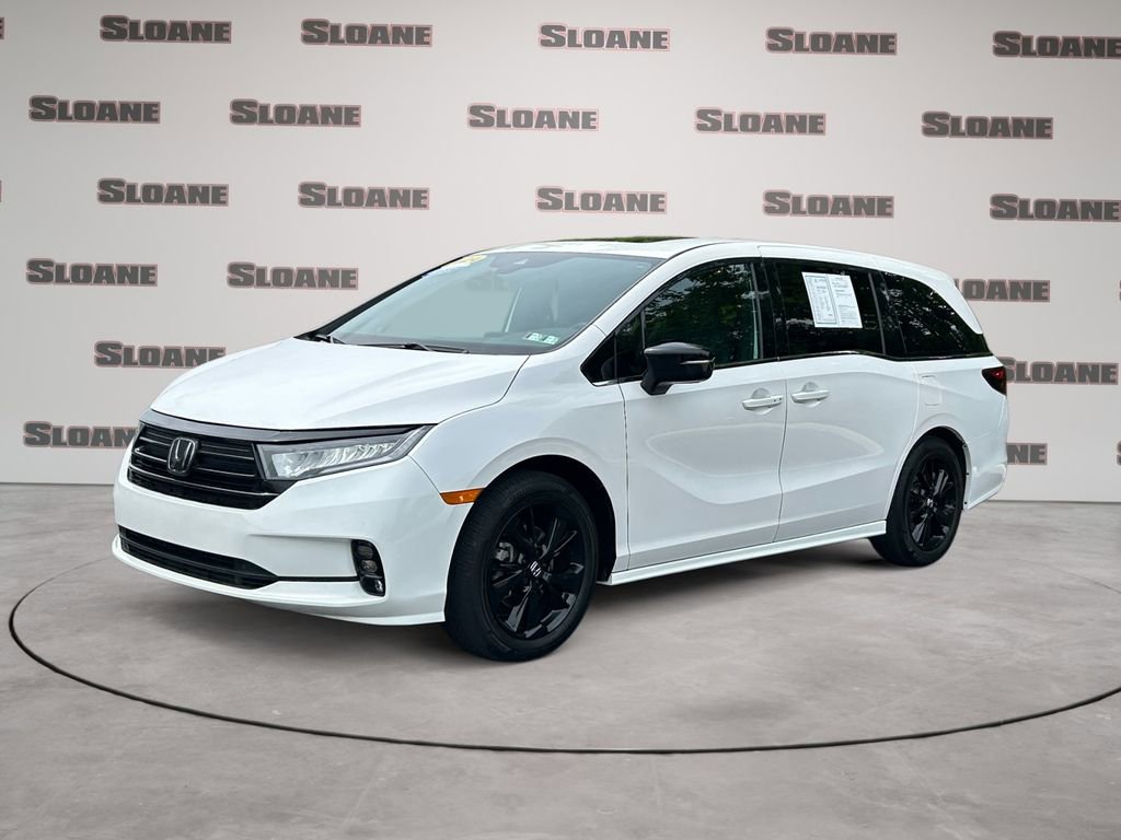 Certified 2024 Honda Odyssey Sport image 1