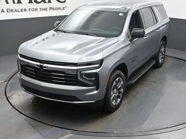 New 2026 Chevrolet Tahoe LS w/ LPO, Dark Essentials Package AWD/4WD image 24