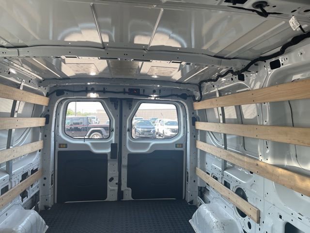 Used 2023 Ford Transit 250 Low Roof w/ Exterior Upgrade Package image 18