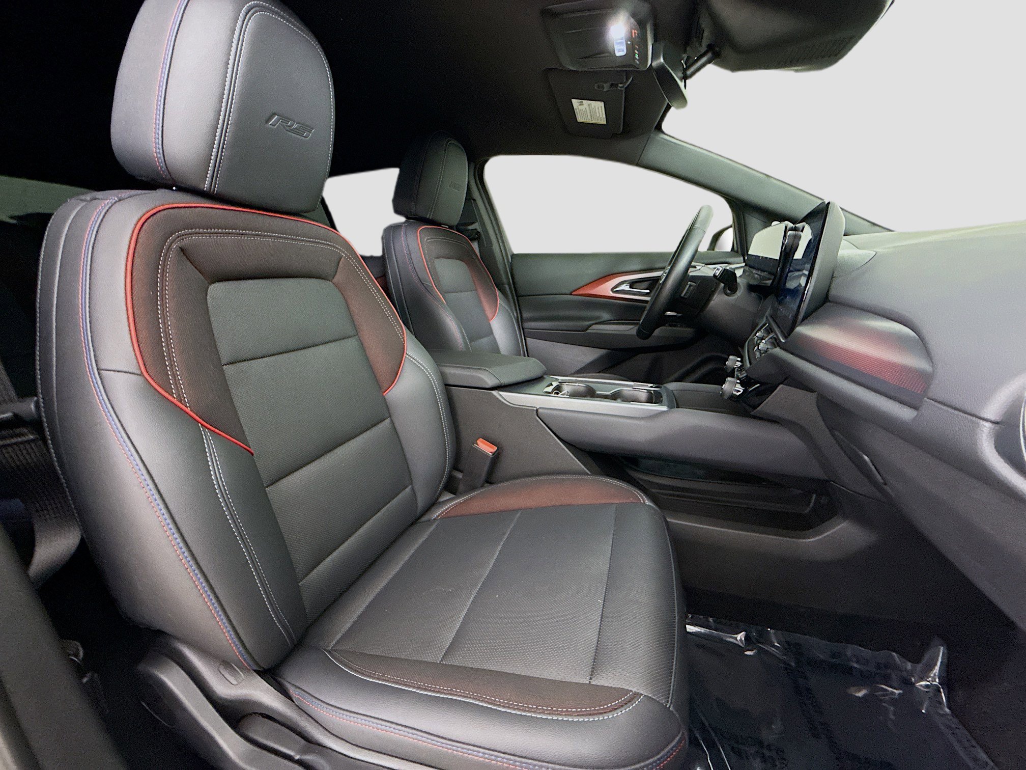 Used 2024 Chevrolet Equinox EV RS image 29