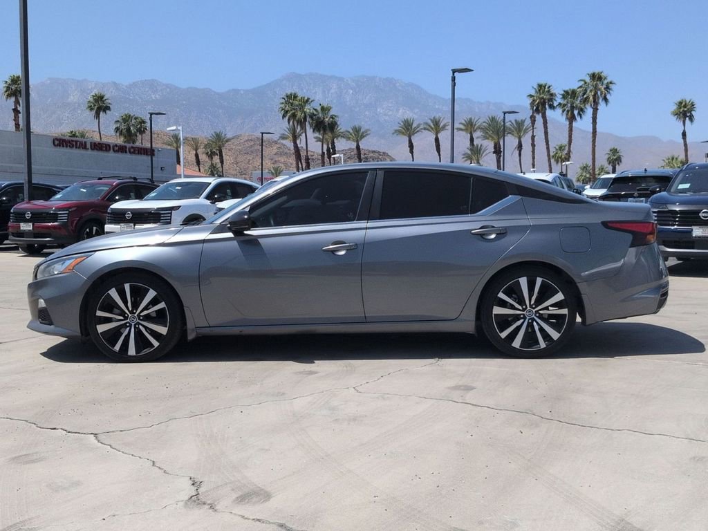 Used 2021 Nissan Altima 2.0 SR FWD image 3
