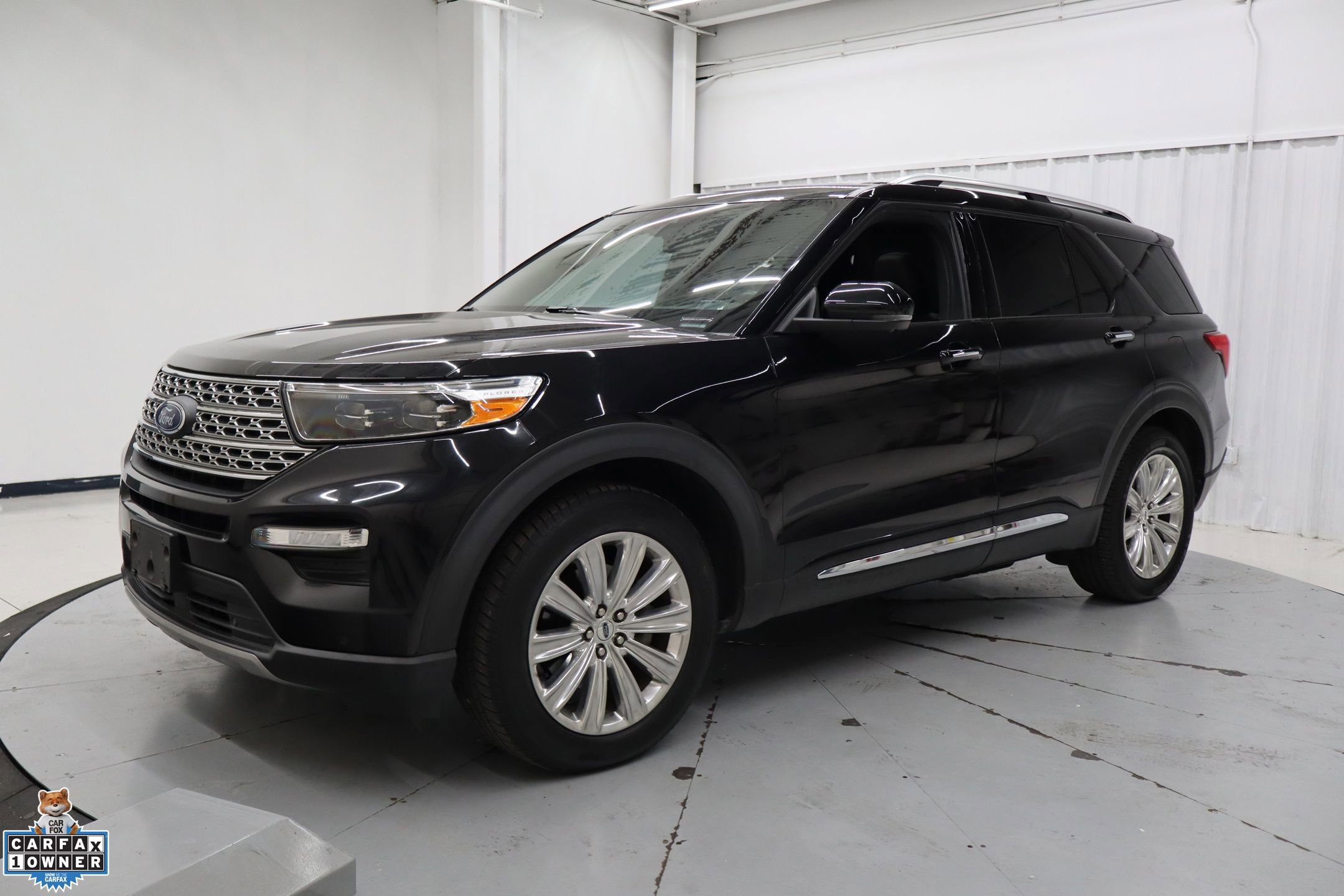 Used 2020 Ford Explorer Limited w/ Class III Trailer Tow Package image 10