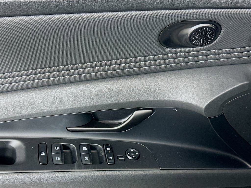 New 2026 Hyundai Elantra Sport w/ Cargo Package image 18