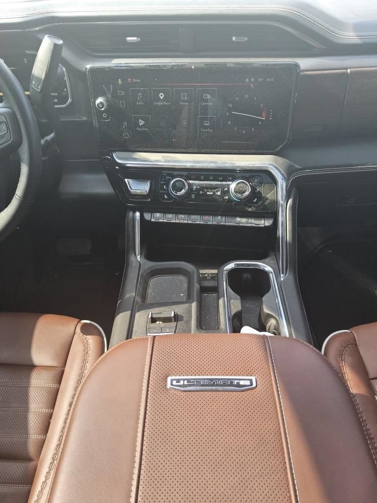 Used 2026 GMC Sierra 2500 Denali Ultimate AWD/4WD image 6