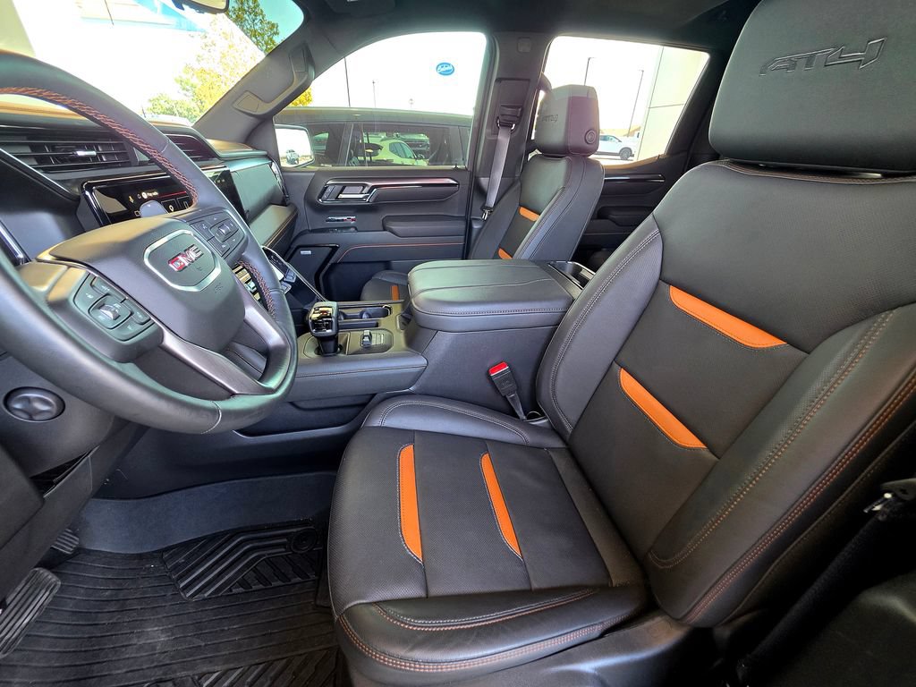 Used 2026 GMC Sierra 1500 AT4 w/ AT4 Premium Package AWD/4WD image 23