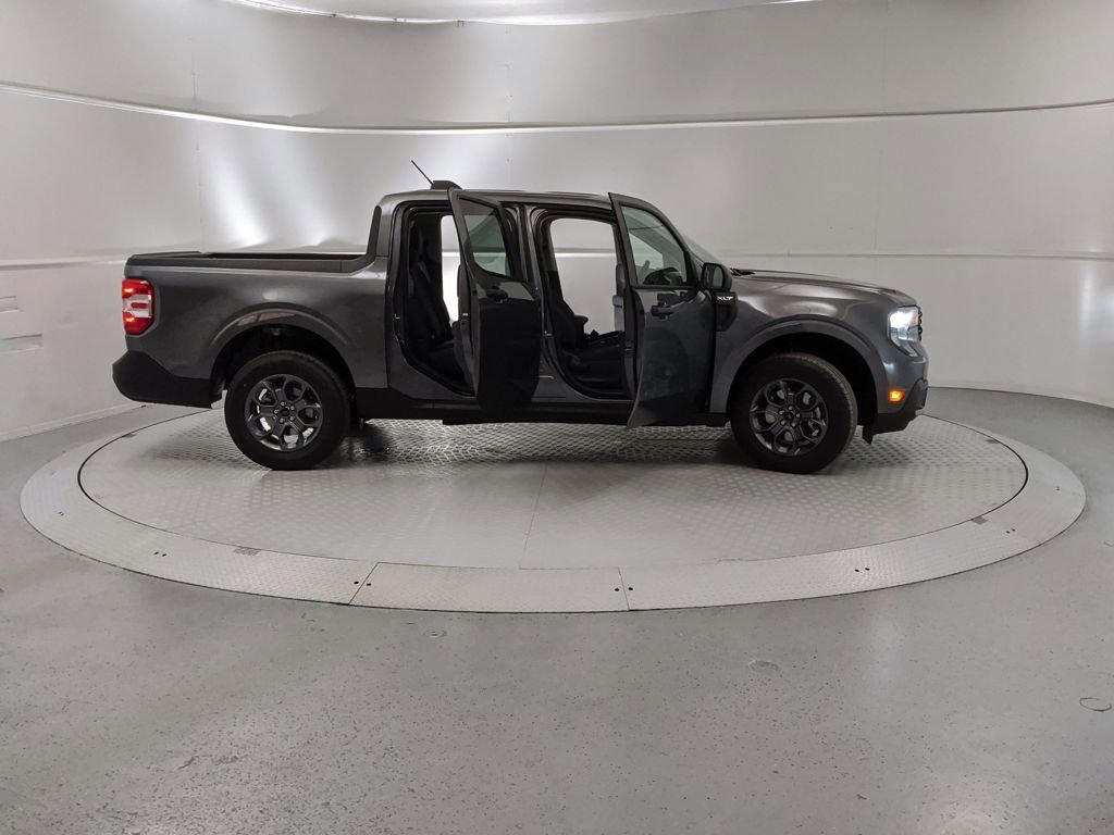 New 2026 Ford Maverick XLT image 8