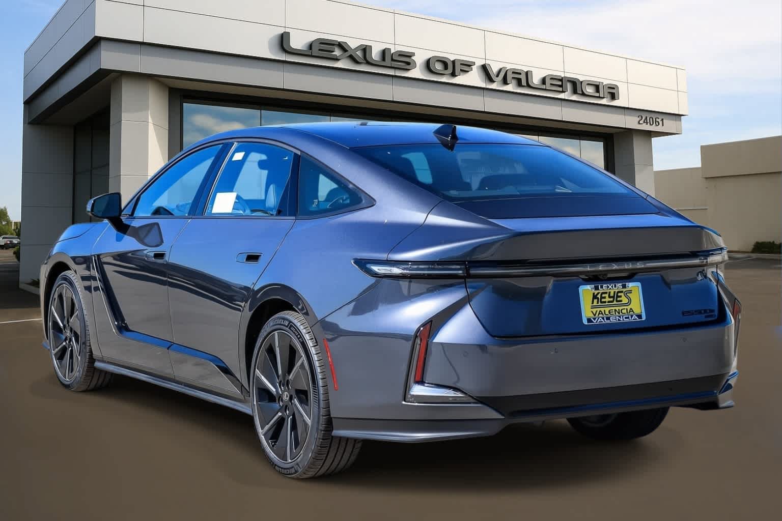 New 2026 Lexus ES 500e AWD/4WD image 2