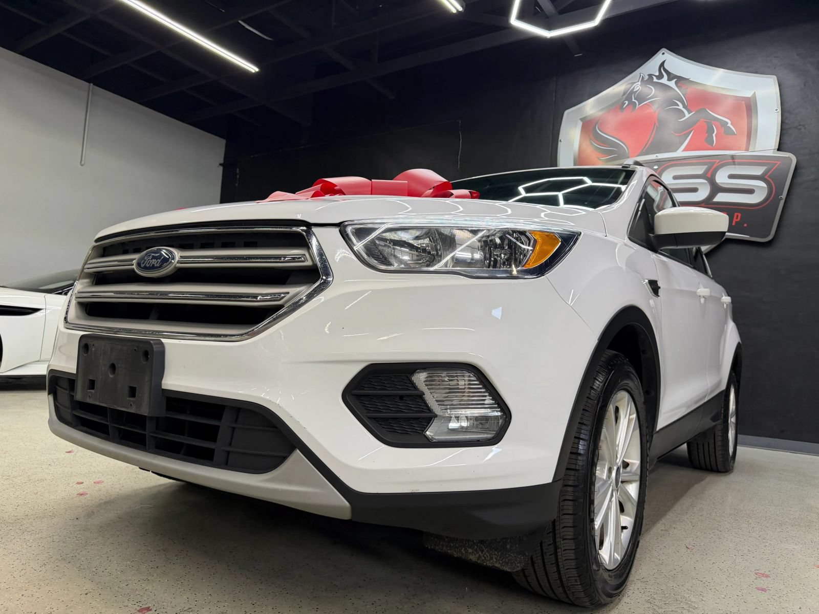 Used 2019 Ford Escape SE AWD/4WD image 4