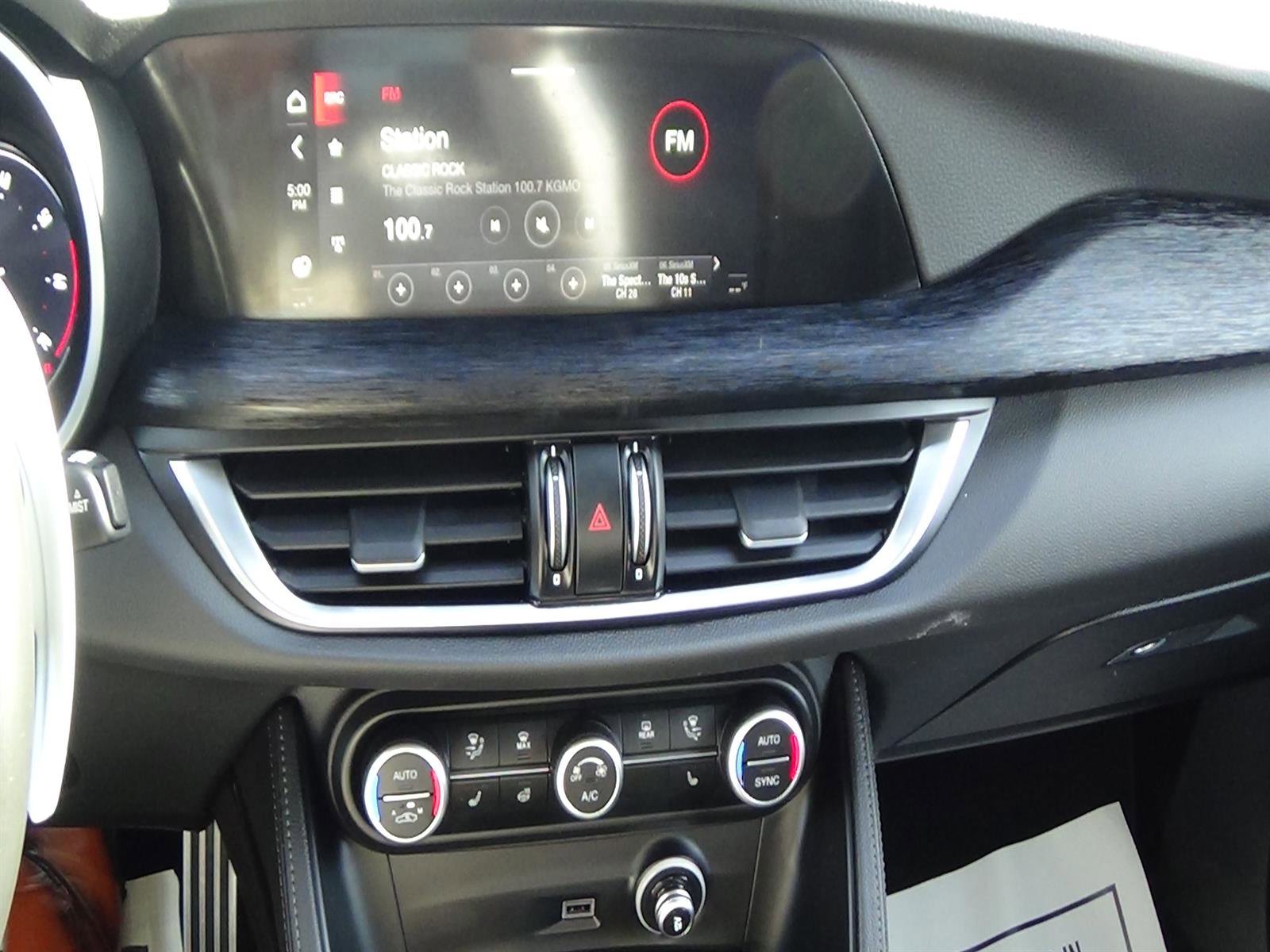 Used 2024 Alfa Romeo Stelvio Sprint AWD/4WD image 25