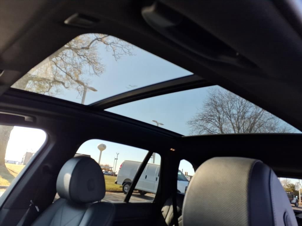 Used 2023 BMW X5 xDrive40i w/ Premium Package image 10