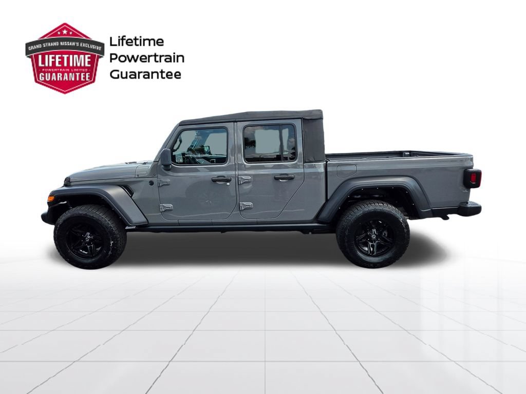 Used 2021 Jeep Gladiator Sport w/ Trailer Tow Package AWD/4WD image 2