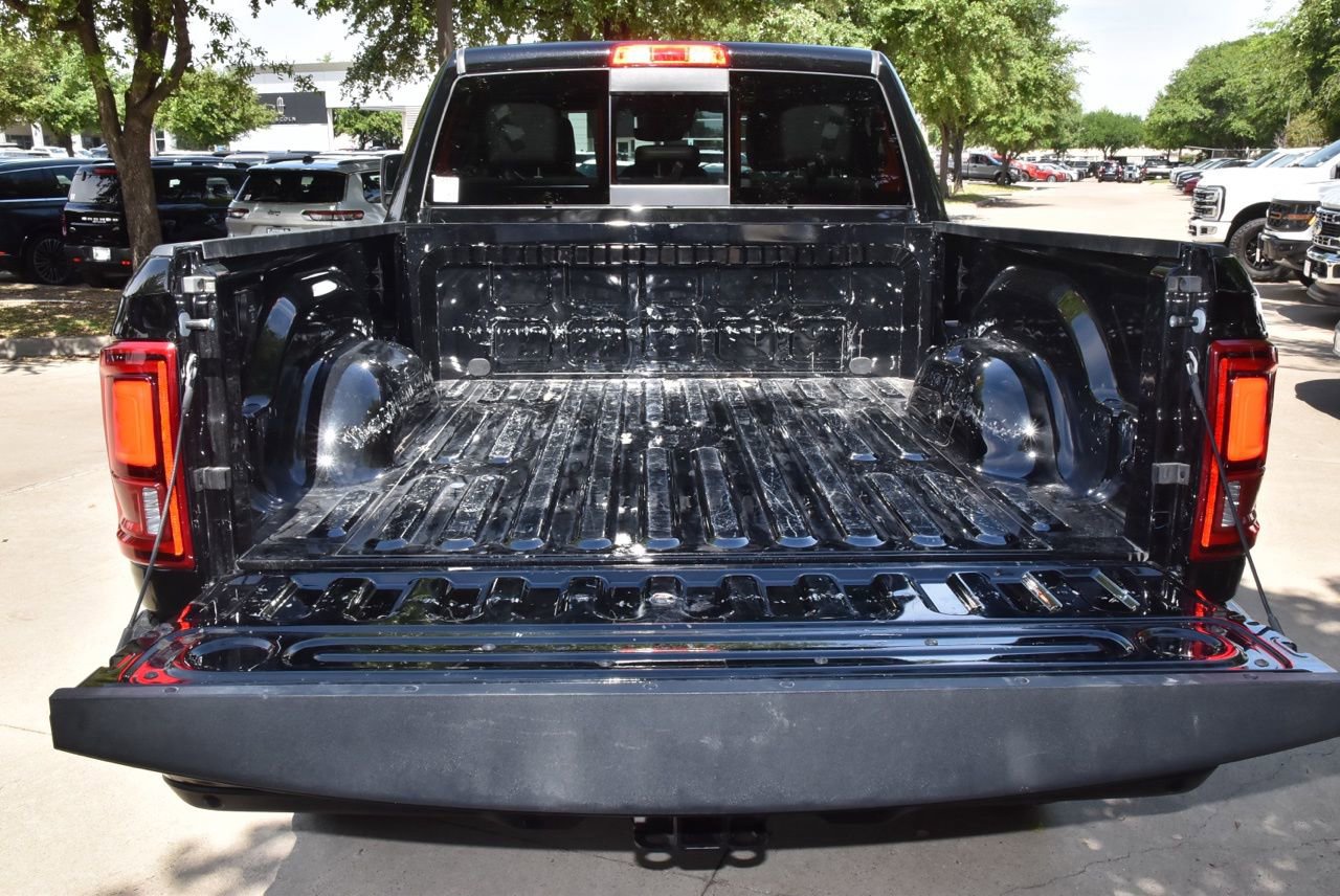 Used 2026 RAM 2500 Laramie AWD/4WD image 37