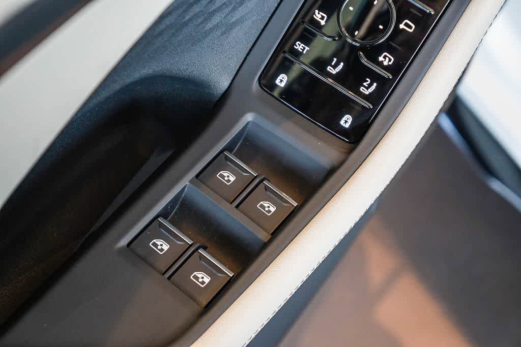 New 2026 Audi A6 Premium Plus AWD/4WD image 22
