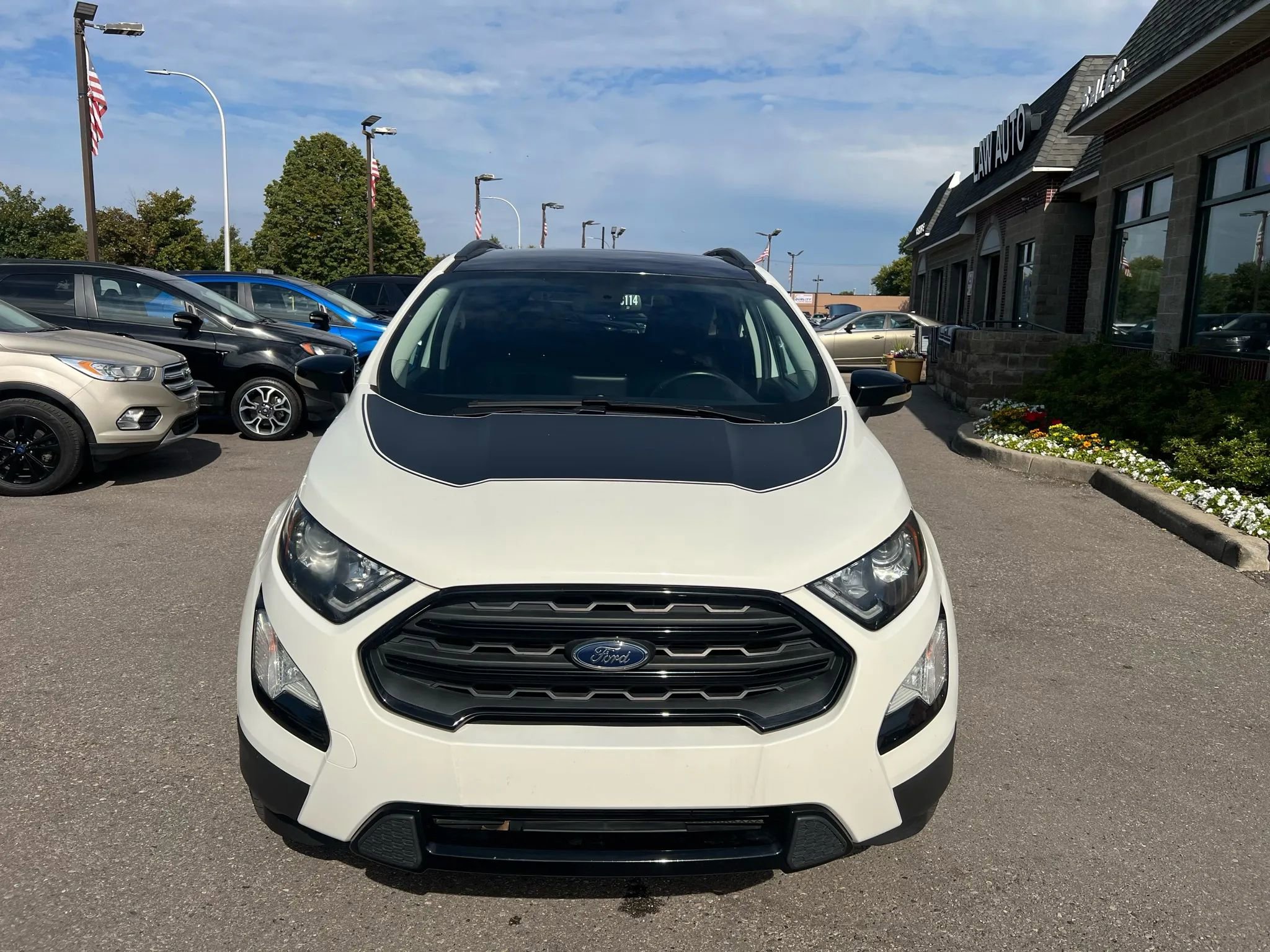Used 2020 Ford EcoSport SES w/ SES Black Appearance Package image 8