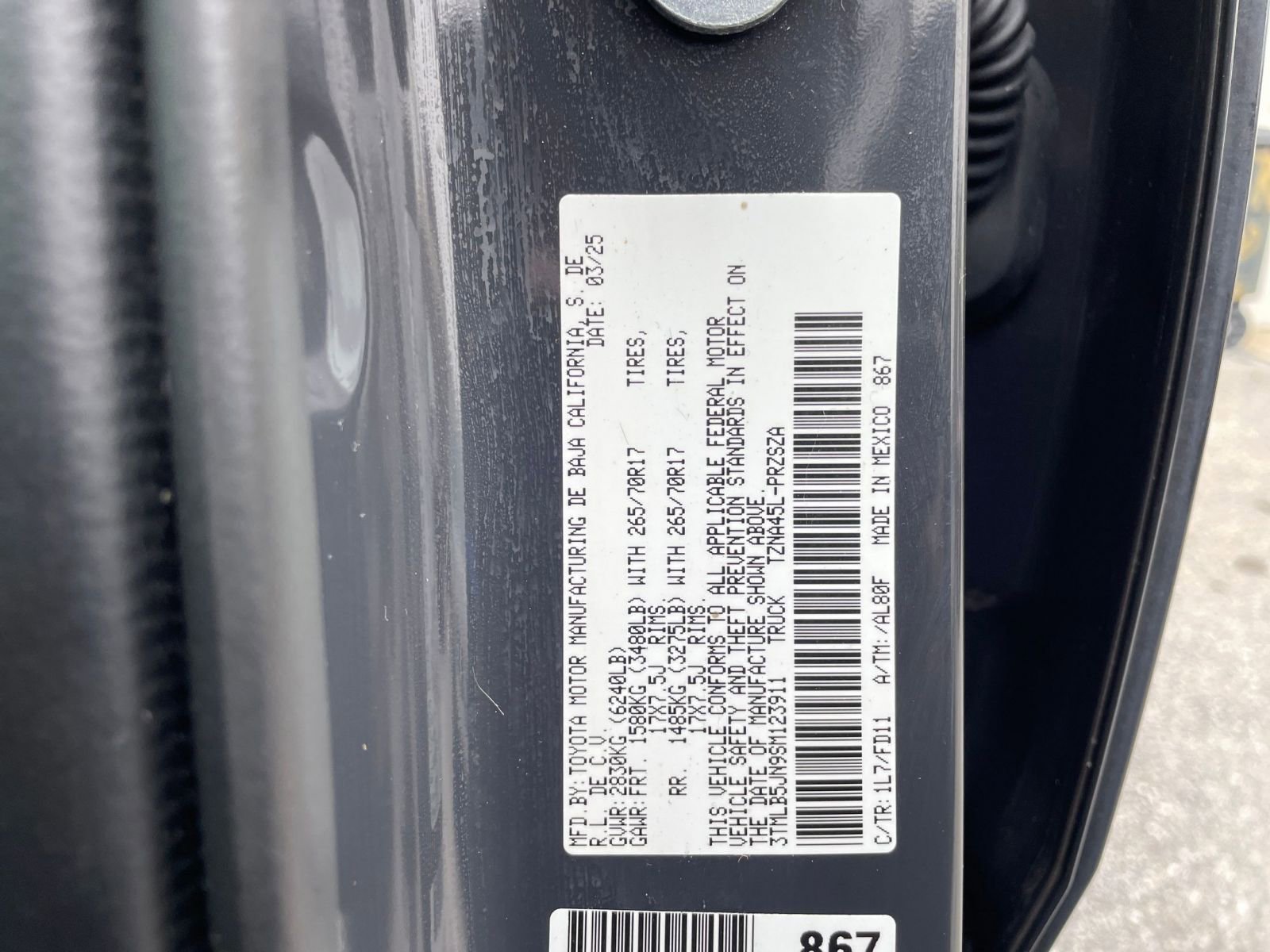 Used 2025 Toyota Tacoma TRD Off-Road image 27