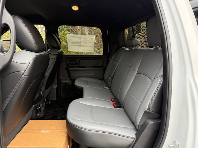 New 2026 RAM 5500 Tradesman AWD/4WD image 16