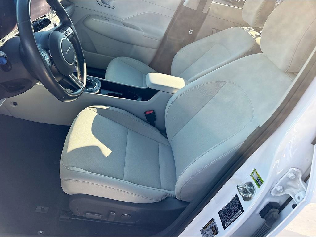 Used 2024 Hyundai Kona SEL image 19