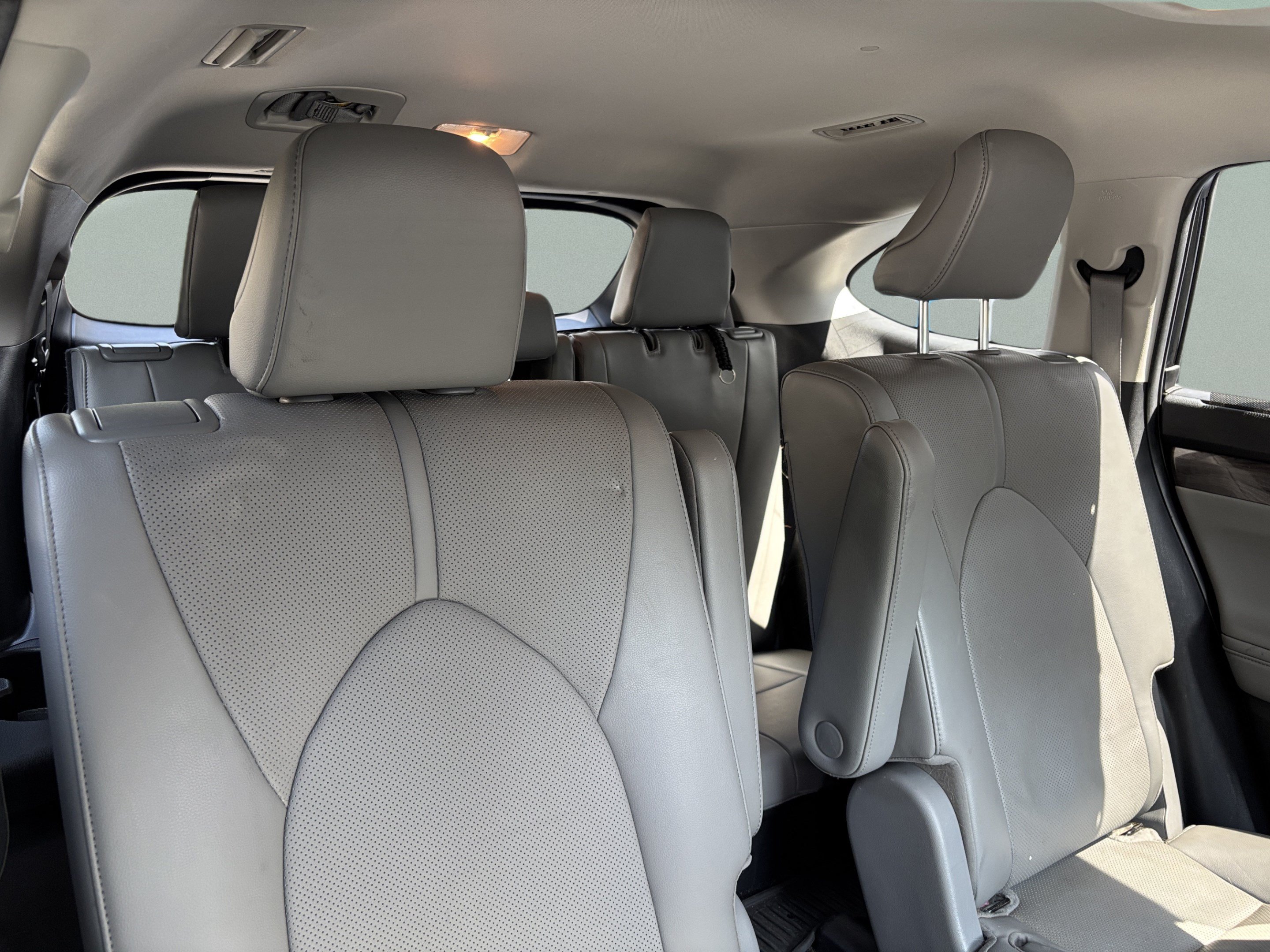 Used 2022 Toyota Highlander Limited AWD/4WD image 25