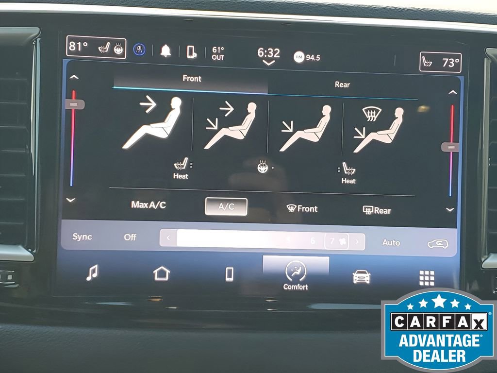 Used 2023 Chrysler Pacifica Touring-L image 35