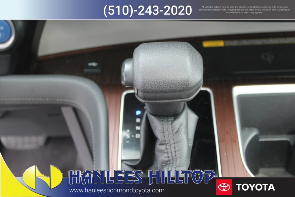 Used 2021 Toyota Sienna LE w/ LE Plus Package FWD image 24