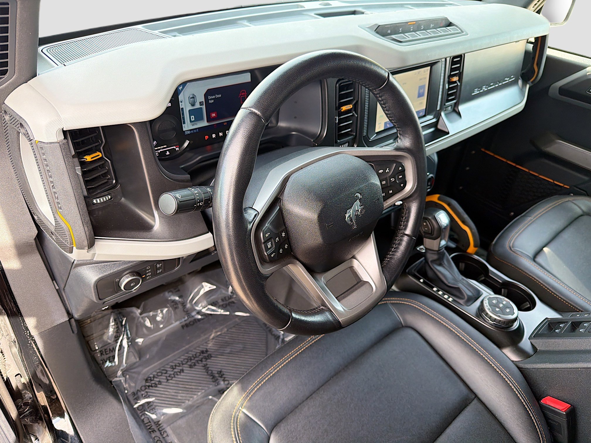 Used 2022 Ford Bronco Badlands image 24