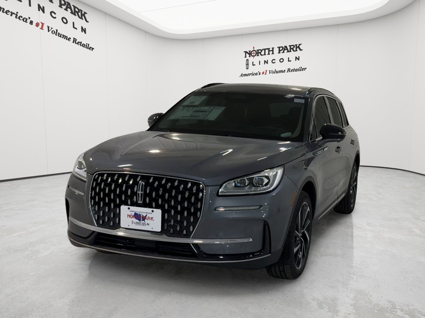 New 2026 Lincoln Corsair Reserve AWD/4WD image 4