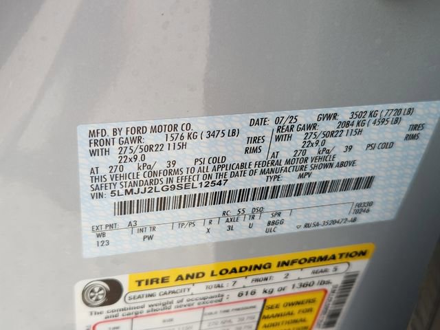 New 2025 Lincoln Navigator Reserve image 24