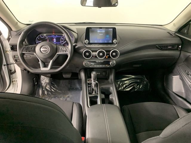 Used 2025 Nissan Sentra SV w/ All-Weather Package FWD image 30